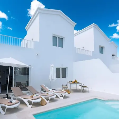 Casa Lolalo - Modern With Pool, 15min Walk To Marina Rubicon Playa Blanca (Lanzarote)